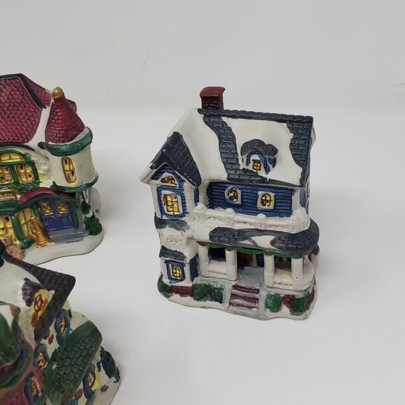 Lot of Ceramic and Resin Holiday Mini houses and Snowman Xmas Decor Christmas - Picture 2 of 10